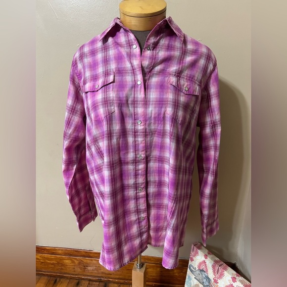 Wrangler Tops - Wrangler Wrancher Women Pink Plaid Pearl Snap Long Sleeve Button Up Shirt Wester